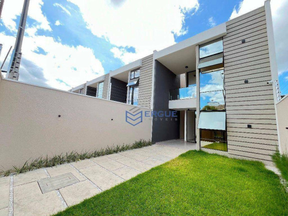 Casa com 4 Quartos à Venda, 134 m² em Guaribas - Eusébio