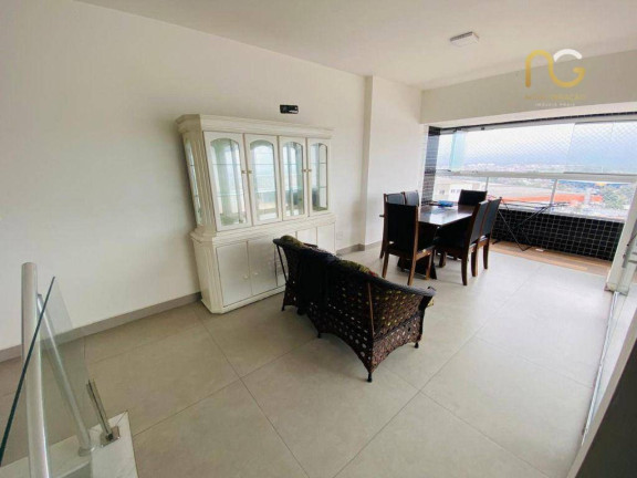 Imagem Imóvel com 3 Quartos à Venda, 157 m² em Vila Guilhermina - Praia Grande Imagem Imóvel com 3 Quartos à Venda, 157 m² em Vila Guilhermina - Praia Grande