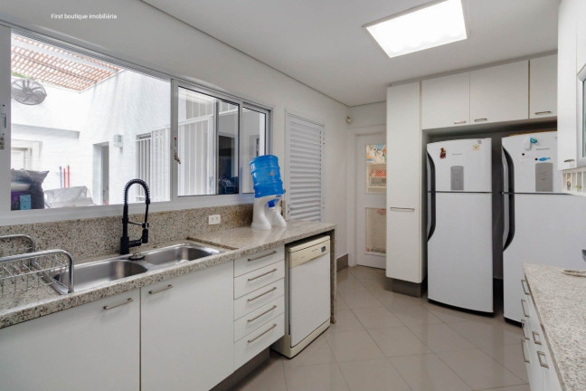 Imagem Casa com 4 Quartos à Venda, 408 m² em Jardim Europa - São Paulo