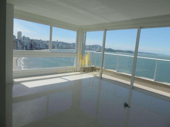 Imagem Apartamento com 3 Quartos à Venda, 151 m² em Centro - Balneário Camboriú Imagem Apartamento com 3 Quartos à Venda, 151 m² em Centro - Balneário Camboriú