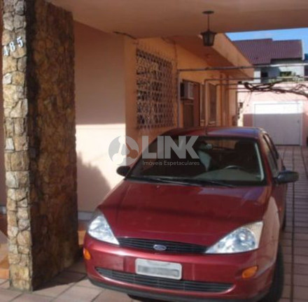 Imagem Casa com 3 Quartos à Venda, 160 m² em Anchieta - Porto Alegre