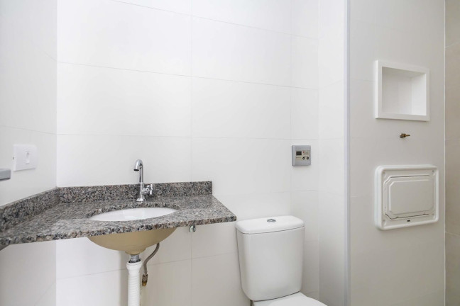 Imagem Apartamento com 3 Quartos à Venda, 55 m² em Mercês - Curitiba