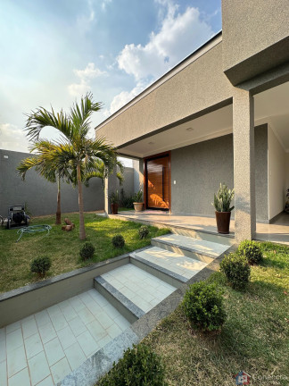 Imagem Casa com 3 Quartos à Venda, 310 m² em Caiçaras - Patos De Minas Imagem Casa com 3 Quartos à Venda, 310 m² em Caiçaras - Patos De Minas