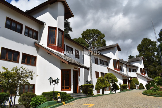 Imagem Imóvel com 4 Quartos à Venda, 161 m² em Região De Capivari - Campos Do Jordão Imagem Imóvel com 4 Quartos à Venda, 161 m² em Região De Capivari - Campos Do Jordão