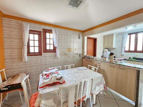 Imagem Casa com 2 Quartos à Venda, 75 m² em Vila Muqui - Teresópolis Imagem Casa com 2 Quartos à Venda, 75 m² em Vila Muqui - Teresópolis