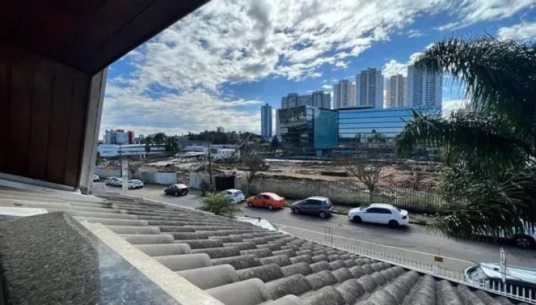 Imagem Casa com 4 Quartos à Venda, 300 m² em Jardim Botânico - Curitiba
