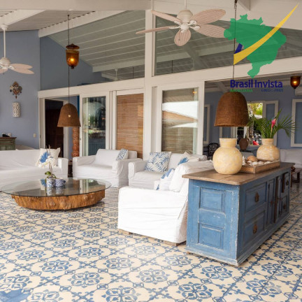 Imagem Casa com 8 Quartos à Venda, em Trancoso - Porto Seguro Imagem Casa com 8 Quartos à Venda, em Trancoso - Porto Seguro