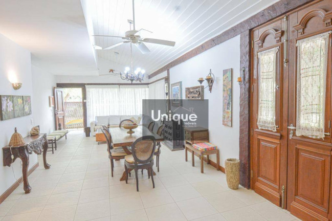 Casa com 4 Quartos à Venda, 220 m² em Manguinhos - Armação Dos Búzios