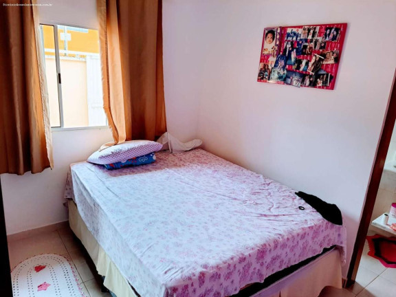 Imagem Casa com 2 Quartos à Venda, 67 m² em Estância São José - Peruíbe Imagem Casa com 2 Quartos à Venda, 67 m² em Estância São José - Peruíbe