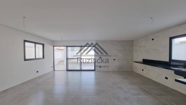 Imagem Casa com 3 Quartos à Venda, 300 m² em Jardim Guacira - Itanhaém Imagem Casa com 3 Quartos à Venda, 300 m² em Jardim Guacira - Itanhaém