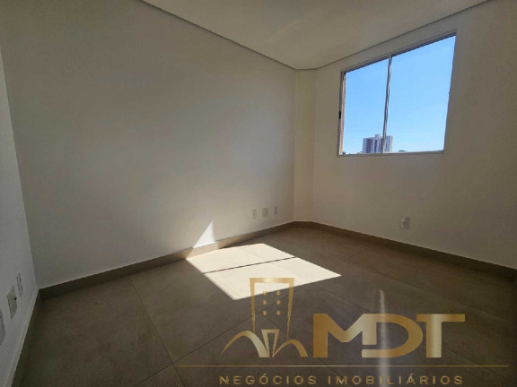 Imagem Imóvel com 2 Quartos à Venda, 90 m² em Piratininga (venda Nova) - Belo Horizonte