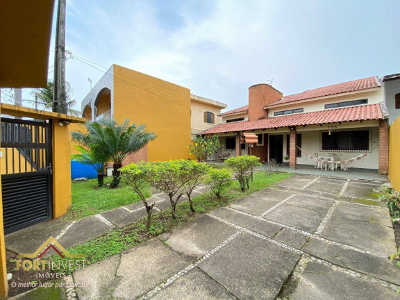Imóvel com 4 Quartos à Venda, 180 m² em Mirim - Praia Grande