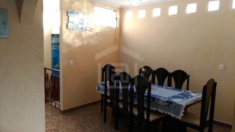 Imagem Casa com 3 Quartos à Venda, 195 m² em Residencial Rezende I - Bandeira Do Sul