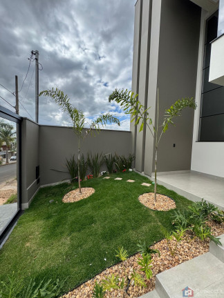 Imagem Casa com 5 Quartos à Venda, 434 m² em Caiçaras - Patos De Minas Imagem Casa com 5 Quartos à Venda, 434 m² em Caiçaras - Patos De Minas