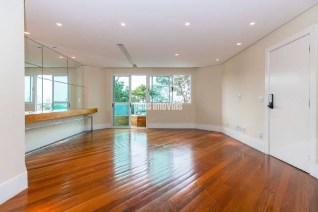 Imagem Apartamento com 2 Quartos à Venda, 142 m² em Campo Belo - São Paulo