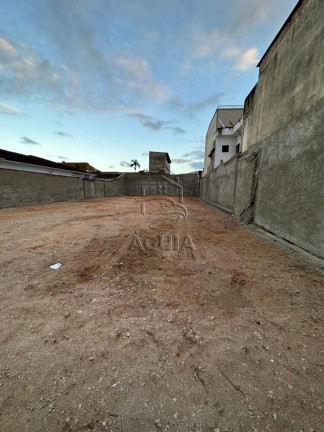 Terreno à Venda, 525 m² em Centro - Ubatuba