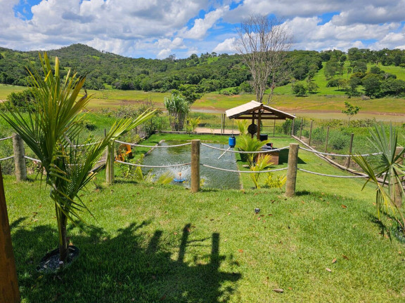 Imagem Chácara com 2 Quartos à Venda, 190 m² em Zona Rural - Caldas Novas Imagem Chácara com 2 Quartos à Venda, 190 m² em Zona Rural - Caldas Novas