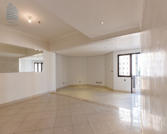 Imagem Imóvel com 4 Quartos à Venda, 156 m² em Moema - São Paulo