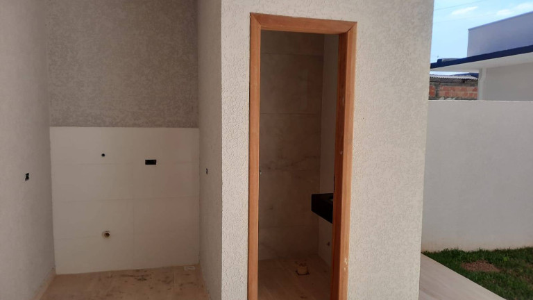 Imagem Casa com 3 Quartos à Venda, 90 m² em Santa Terezinha - Fazenda Rio Grande Imagem Casa com 3 Quartos à Venda, 90 m² em Santa Terezinha - Fazenda Rio Grande