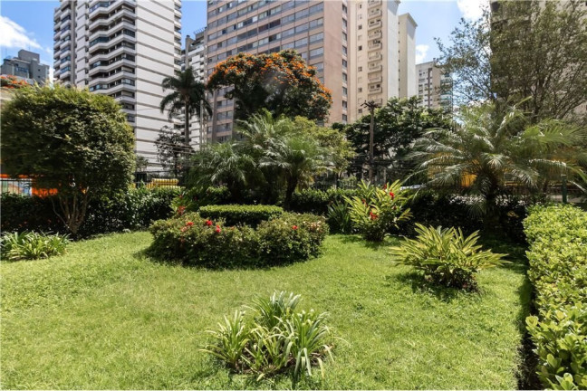Imagem Apartamento com 2 Quartos à Venda, 99 m² em Moema - São Paulo