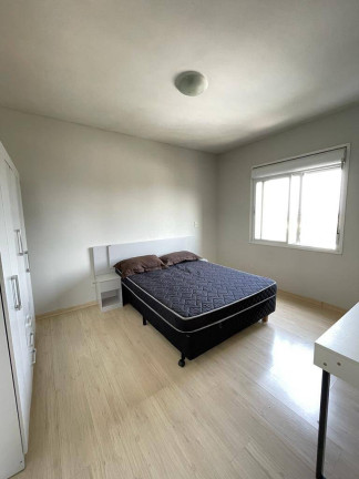 Imagem Apartamento com 2 Quartos à Venda, 70 m² em Jansen - Gravataí
