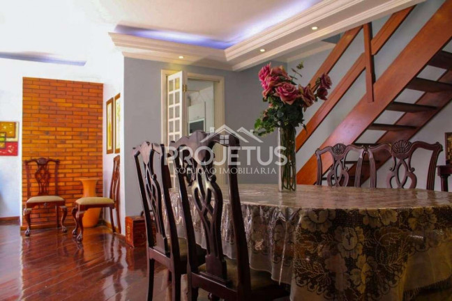 Imagem Casa com 4 Quartos à Venda, 212 m² em Parque Industrial Das Oliveiras - Taboão Da Serra