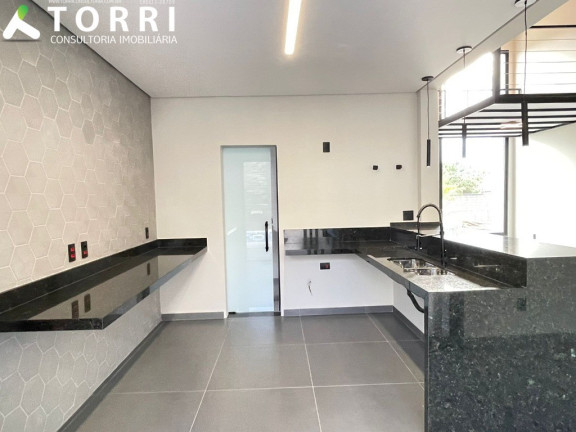 Imagem Imóvel com 3 Quartos à Venda, 200 m² em Condomínio Le France - Sorocaba Imagem Imóvel com 3 Quartos à Venda, 200 m² em Condomínio Le France - Sorocaba