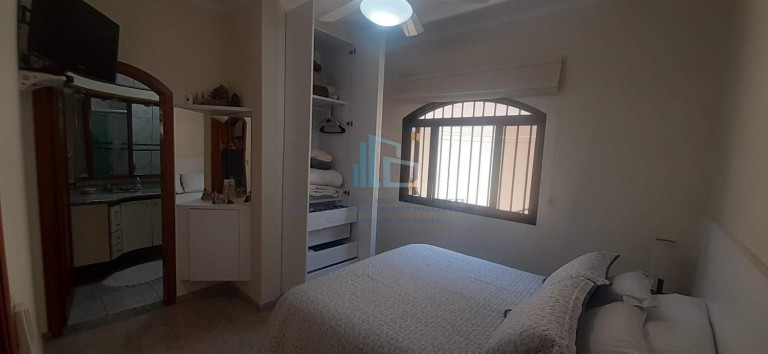 Imagem Casa com 3 Quartos à Venda, 210 m² em Flórida - Praia Grande