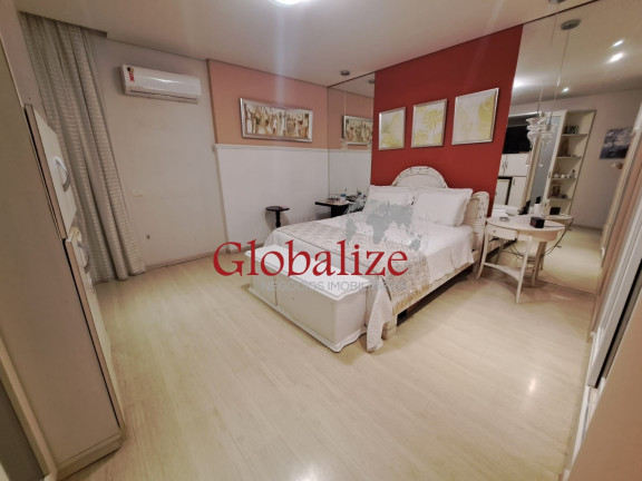 Imagem Imóvel com 4 Quartos à Venda, 345 m² em Gonzaga - Santos