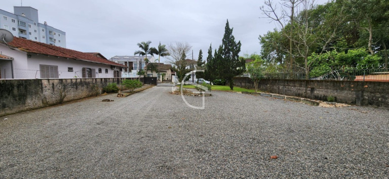 Terreno à Venda, 1.197 m² em Itaum - Joinville