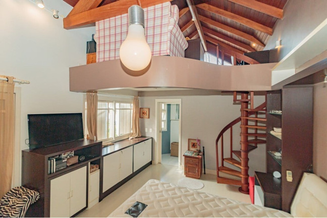 Imagem Casa com 4 Quartos à Venda, 410 m² em Chácara Das Pedras - Porto Alegre