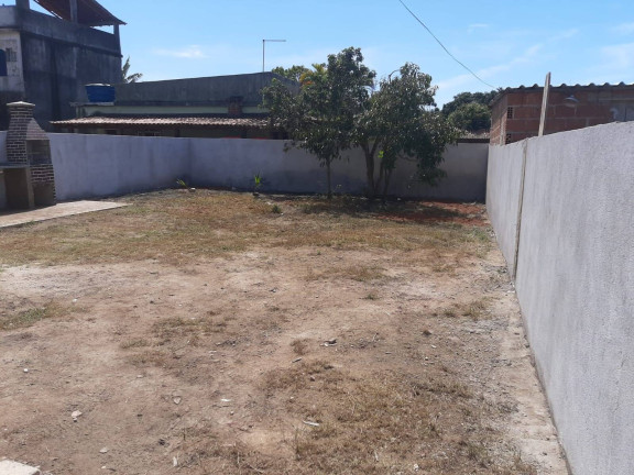 Imagem Casa com 2 Quartos à Venda, 300 m² em Centro (iguabinha) - Araruama
