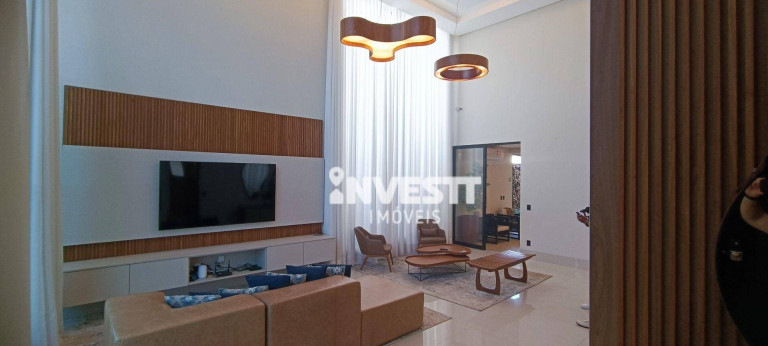 Imagem Casa com 4 Quartos à Venda, 242 m² em Portal Do Sol Green - Goiânia
