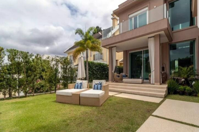 Imagem Casa com 5 Quartos à Venda, 740 m² em Alphaville - Santana De Parnaíba Imagem Casa com 5 Quartos à Venda, 740 m² em Alphaville - Santana De Parnaíba
