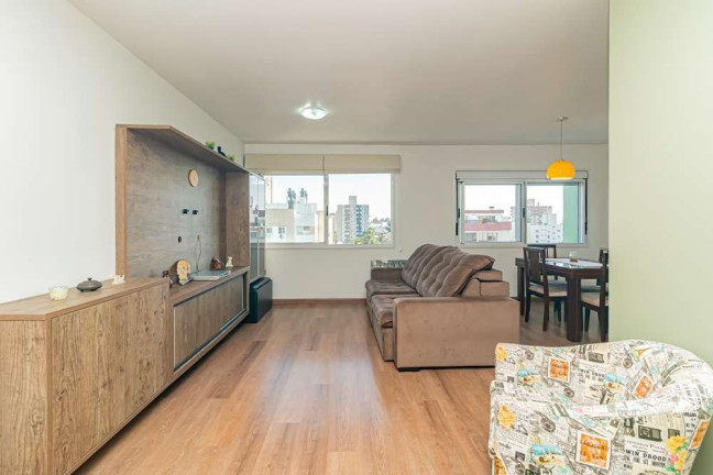 Imagem Apartamento com 2 Quartos à Venda, 71 m² em Rio Branco - Porto Alegre Imagem Apartamento com 2 Quartos à Venda, 71 m² em Rio Branco - Porto Alegre