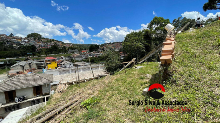 Imagem Terreno à Venda, 440 m² em Campos Do Jordão Imagem Terreno à Venda, 440 m² em Campos Do Jordão