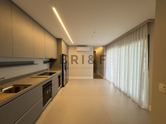 Apartamento com 3 Quartos à Venda ou Locação, 115 m² em Moema - São Paulo