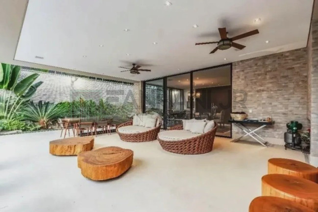 Imagem Casa com 6 Quartos à Venda, 1.300 m² em Jardim Europa - São Paulo