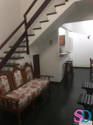 Imagem Casa com 4 Quartos à Venda, 193 m² em Estufa I - Ubatuba Imagem Casa com 4 Quartos à Venda, 193 m² em Estufa I - Ubatuba