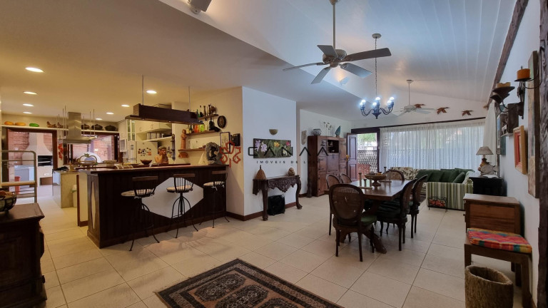 Imagem Casa de Condomínio com 4 Quartos à Venda, 299 m² em Baía Formosa - Armação Dos Búzios Imagem Casa de Condomínio com 4 Quartos à Venda, 299 m² em Baía Formosa - Armação Dos Búzios