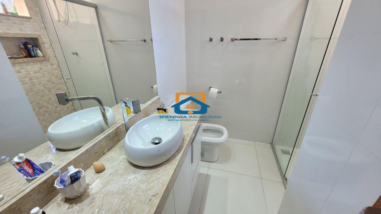 Imagem Cobertura com 3 Quartos à Venda, 305 m² em Jardim Vitória - Santana Do Paraíso