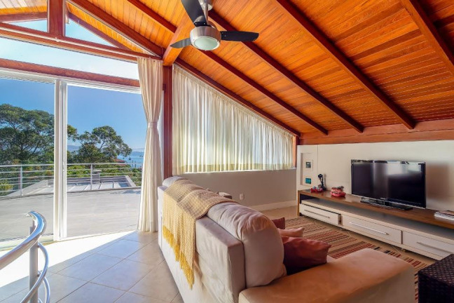 Imagem Cobertura com 3 Quartos à Venda, 275 m² em Jurerê - Florianópolis Imagem Cobertura com 3 Quartos à Venda, 275 m² em Jurerê - Florianópolis