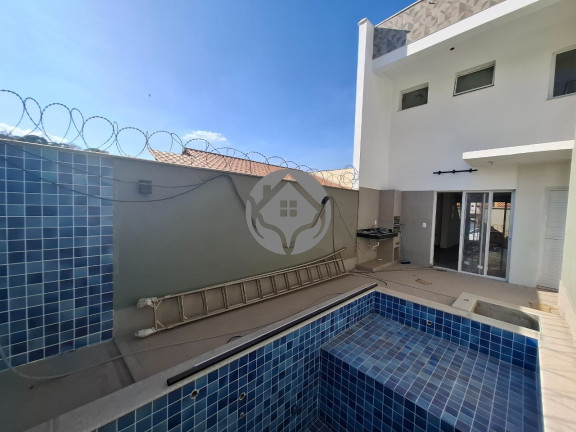 Imagem Casa com 3 Quartos à Venda, em Novo Centro - Santa Luzia Imagem Casa com 3 Quartos à Venda, em Novo Centro - Santa Luzia