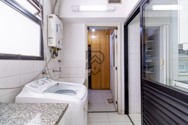 Imagem Apartamento com 2 Quartos à Venda, 96 m² em Moema - São Paulo