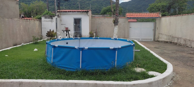 Imagem Casa com 1 Quarto à Venda, 350 m² em Jardim Veneza - Peruíbe Imagem Casa com 1 Quarto à Venda, 350 m² em Jardim Veneza - Peruíbe
