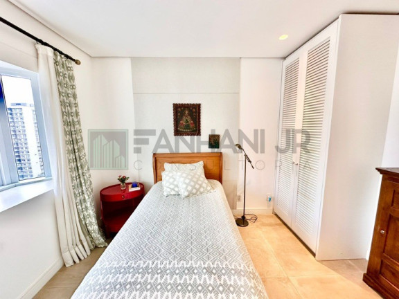Imagem Imóvel com 2 Quartos à Venda, 210 m² em Cerqueira César - São Paulo