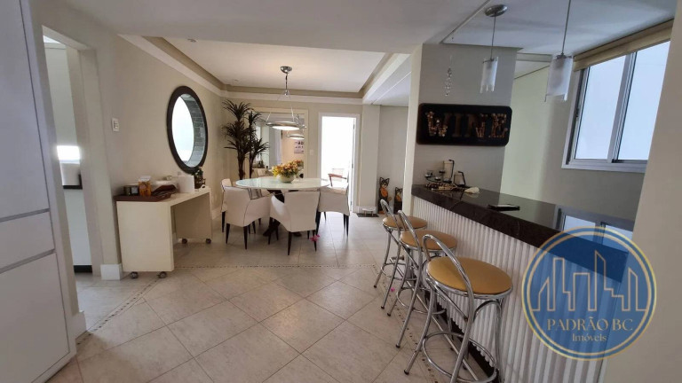 Imagem Apartamento com 4 Quartos à Venda, 156 m² em Barra Norte - Balneário Camboriú Imagem Apartamento com 4 Quartos à Venda, 156 m² em Barra Norte - Balneário Camboriú