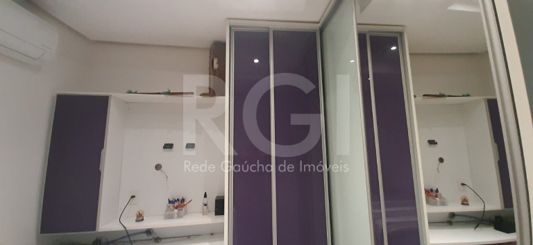 Imagem Casa com 2 Quartos à Venda, 105 m² em Cidade Baixa - Porto Alegre