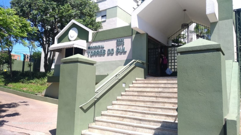 Apartamento com 2 Quartos à Venda, 72 m² em Cavalhada - Porto Alegre