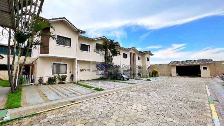 Imagem Casa com 3 Quartos à Venda, 100 m² em Jardim Cocaia - Guarulhos